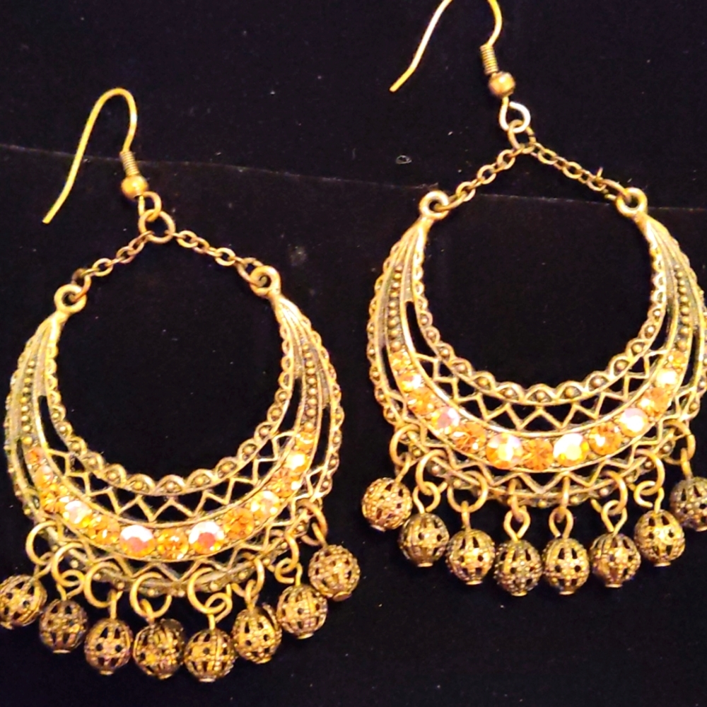 Beautiful earings for you special occasion